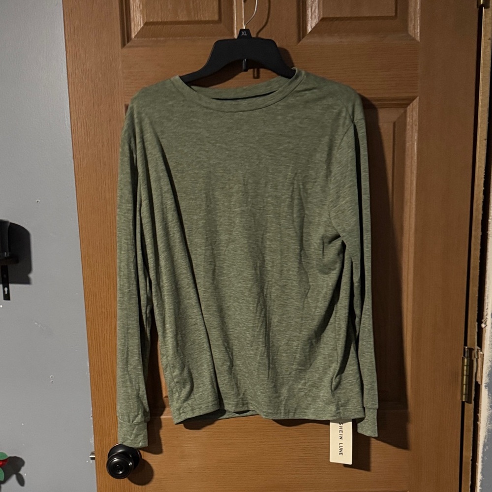 NWT SHEIN Everyday Lightweight Crewneck Long Sleeve Top - Olive Green